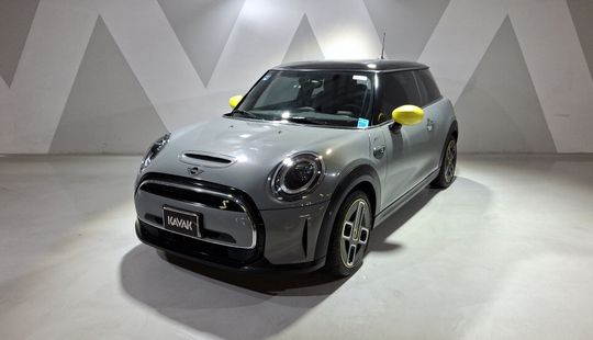 Mini • Cooper