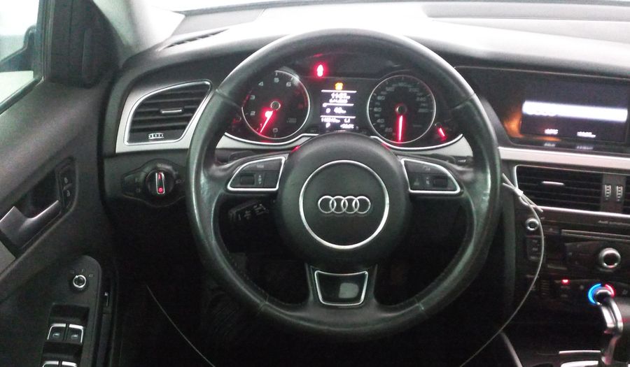 Audi A4 1.8 TFSI TRENDY MULTITRONIC Sedan 2014