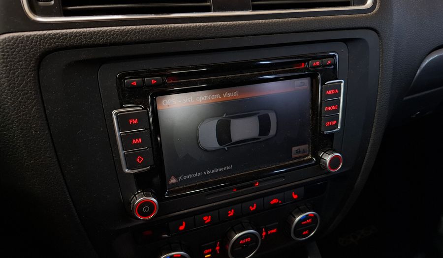 Volkswagen Vento 2.0T FSI SPORTLINE DSG Sedan 2013