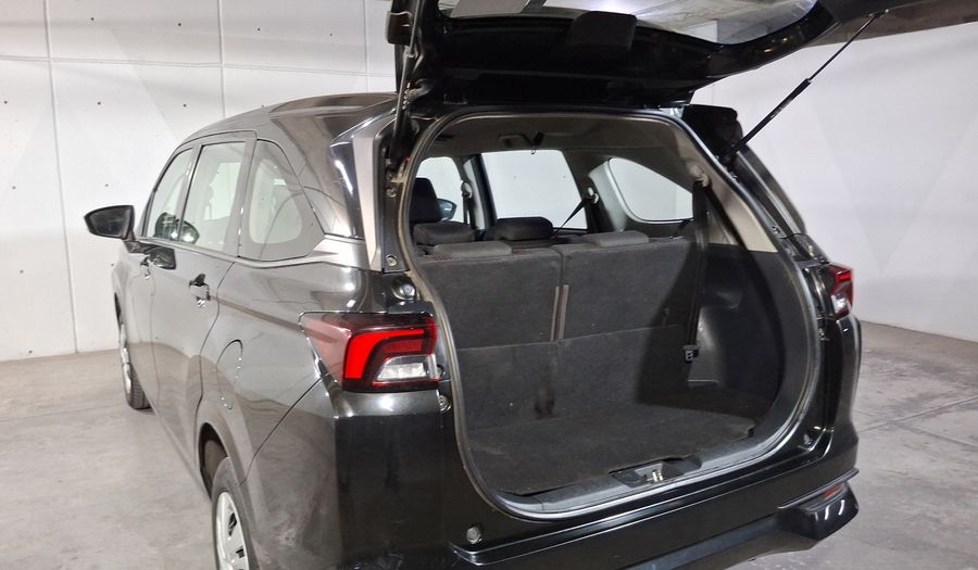 Toyota Avanza 1.5 LE Minivan 2022
