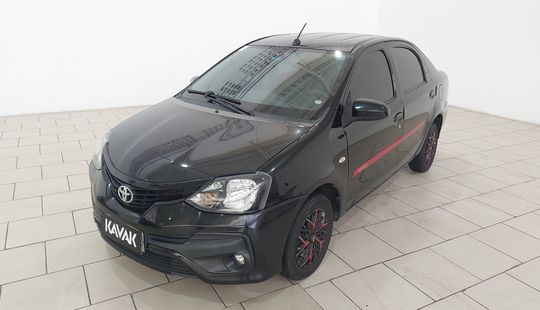 Toyota • Etios