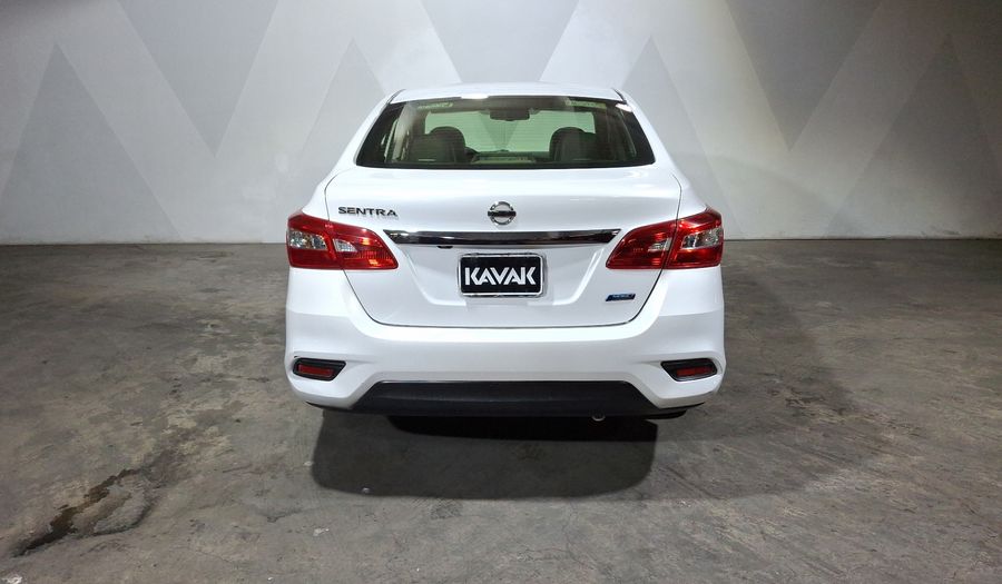 Nissan Sentra 1.8 EXCLUSIVE NAVI CVT Sedan 2017