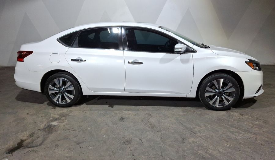 Nissan Sentra 1.8 EXCLUSIVE NAVI CVT Sedan 2017