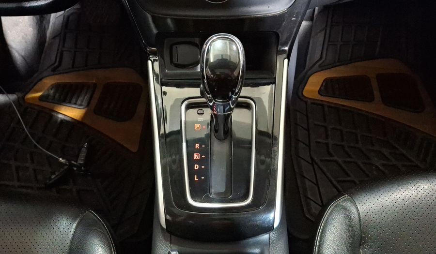 Nissan Sentra 1.8 EXCLUSIVE NAVI CVT Sedan 2017