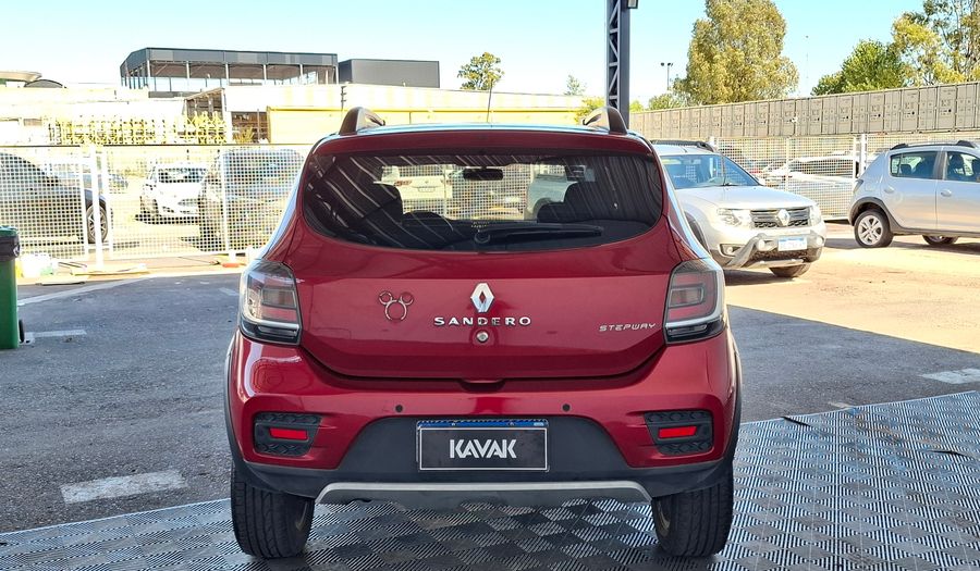 Renault Sandero Stepway 1.6 STEPWAY PRIVILEGE Hatchback 2018