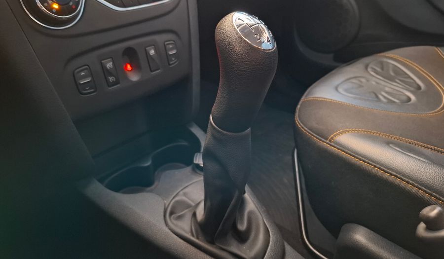 Renault Sandero Stepway 1.6 STEPWAY PRIVILEGE Hatchback 2018