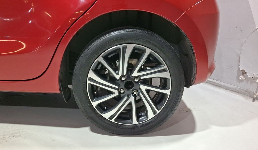 Suzuki Swift 1.2 GLX CVT Hatchback 2021