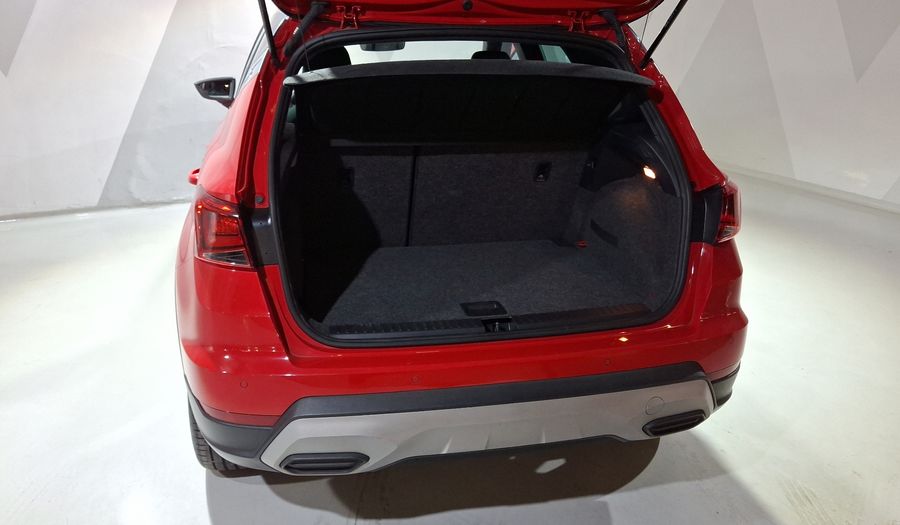 Seat Arona 1.6 XPERIENCE AUTO Suv 2023