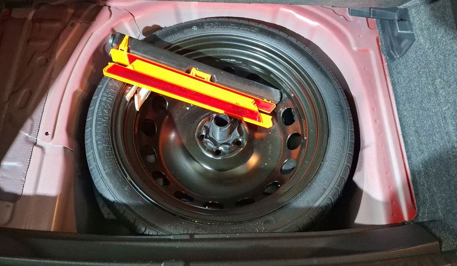 Seat Arona 1.6 XPERIENCE AUTO Suv 2023