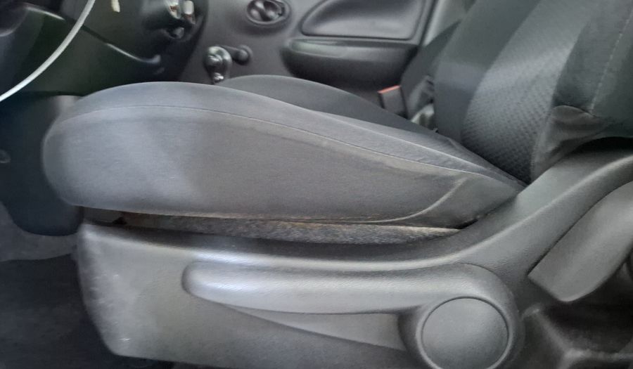 Nissan March 1.6 SENSE AT Hatchback 2013