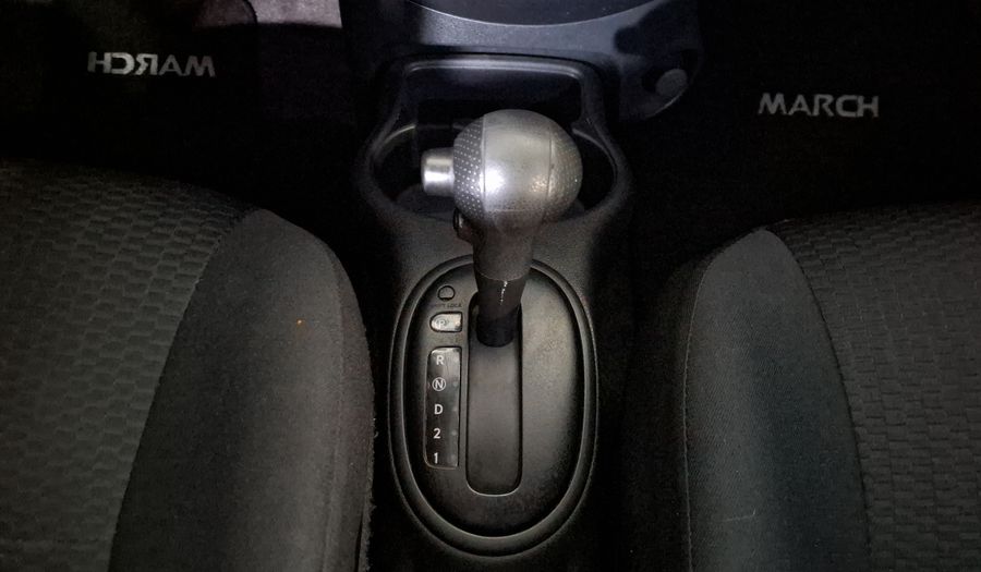 Nissan March 1.6 SENSE AT Hatchback 2013