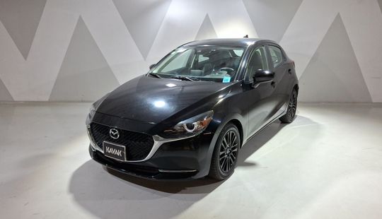 Mazda • Mazda 2