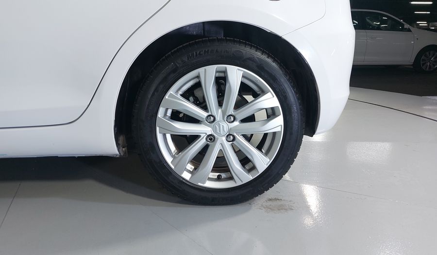 Suzuki Swift 1.4 GLX AT Hatchback 2014