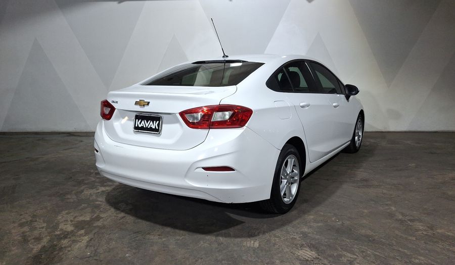 Chevrolet Cruze 1.4 LS A TURBO MT Sedan 2017
