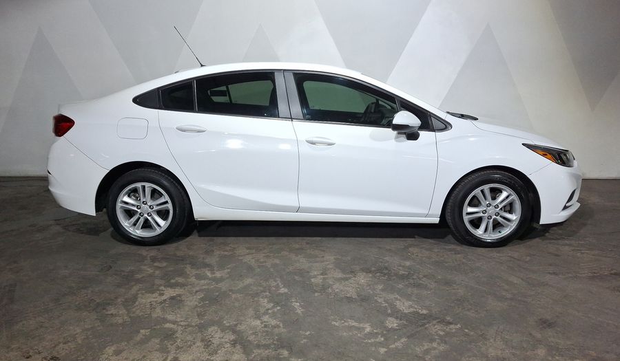 Chevrolet Cruze 1.4 LS A TURBO MT Sedan 2017