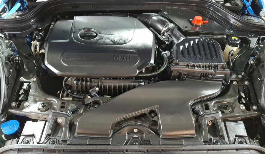 Mini Cooper 1.5 COOPER ESSENTIAL Hatchback 2022