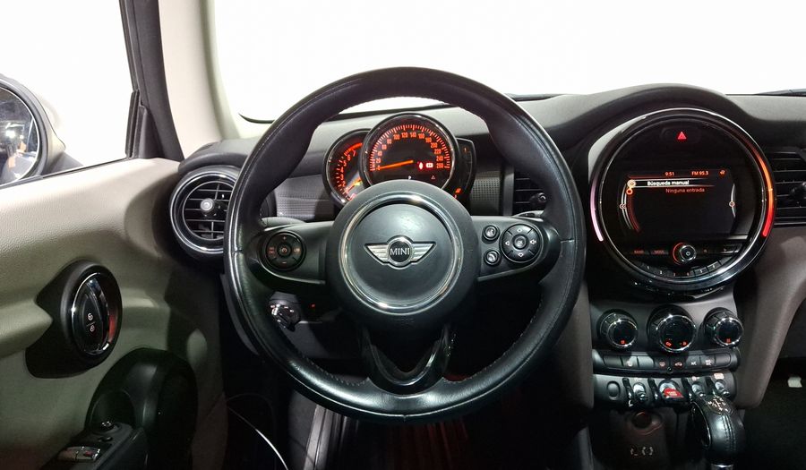Mini Cooper 1.5 COOPER CHILI AUTO Hatchback 2018
