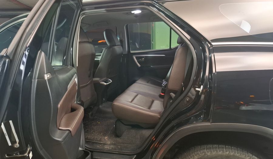 Toyota Sw4 2.8 TDI SRX AUTO 4WD Suv 2019