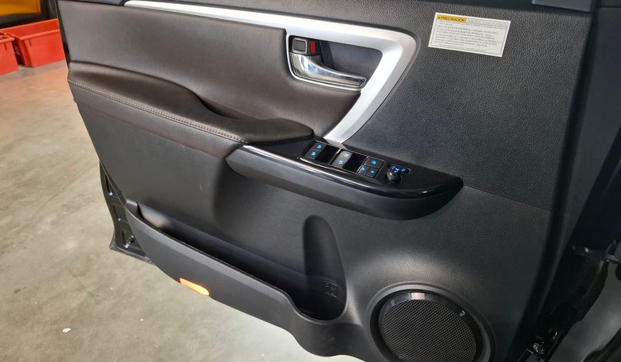Toyota Sw4 2.8 TDI SRX AUTO 4WD Suv 2019