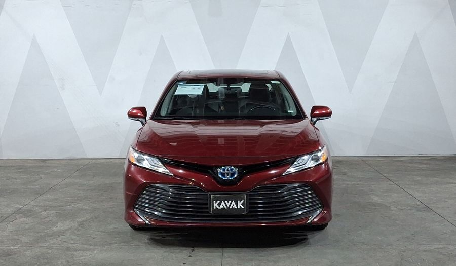 Toyota Camry 2.5 XLE NAVI HV AUTO Sedan 2020