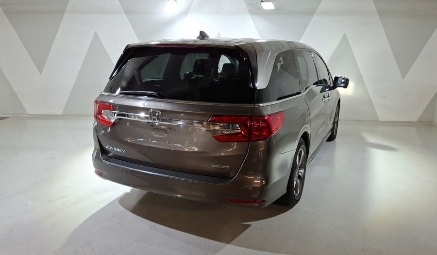 Honda Odyssey 3.5 TOURING AUTO Minivan 2018