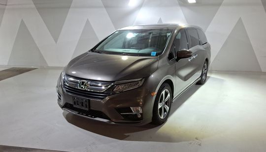 Honda • Odyssey