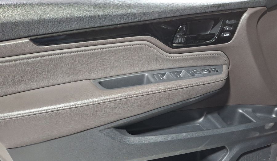 Honda Odyssey 3.5 TOURING AUTO Minivan 2018