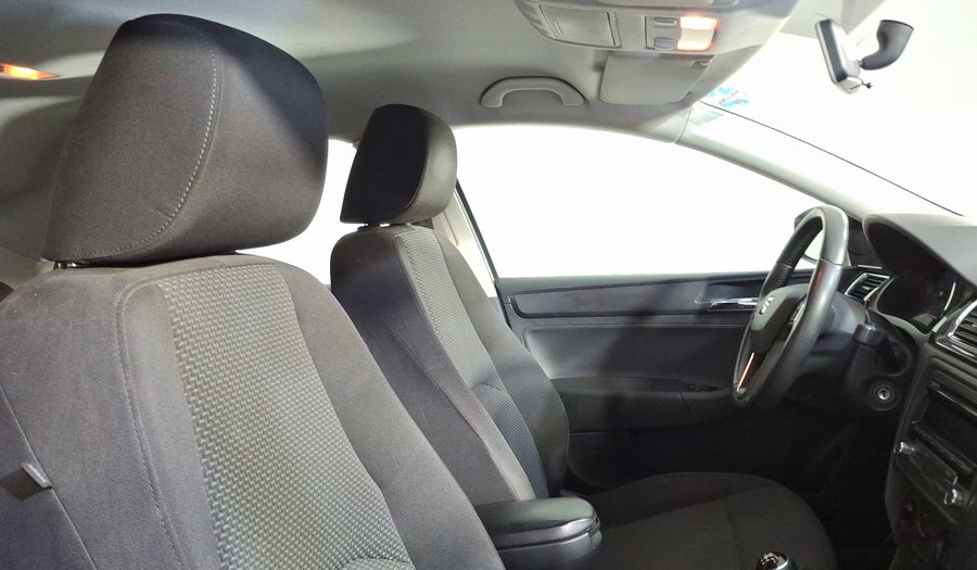 Seat Toledo 1.2 TSI STYLE MT Sedan 2015