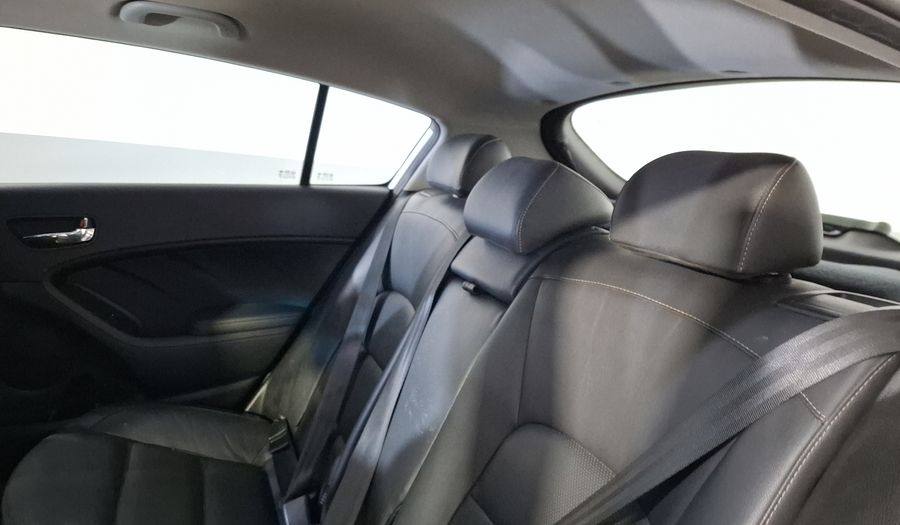 Kia Forte 2.0 SX MT Hatchback 2017