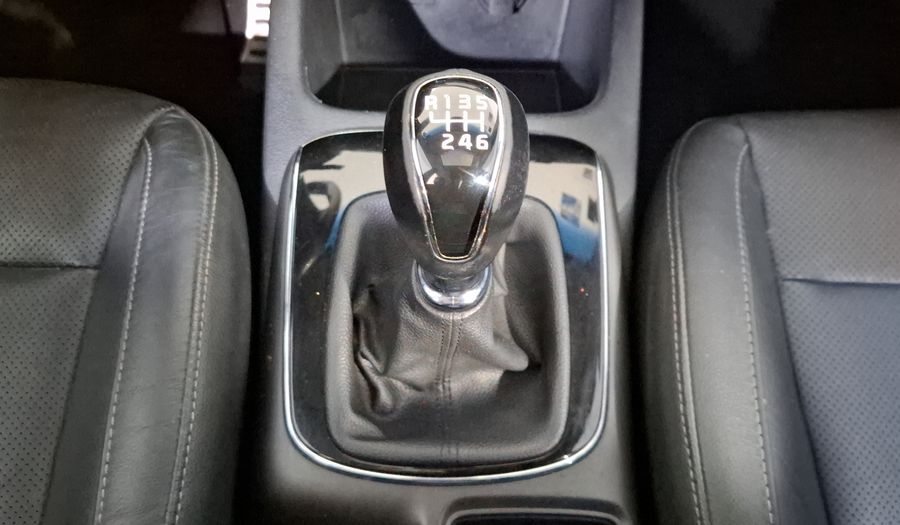 Kia Forte 2.0 SX MT Hatchback 2017