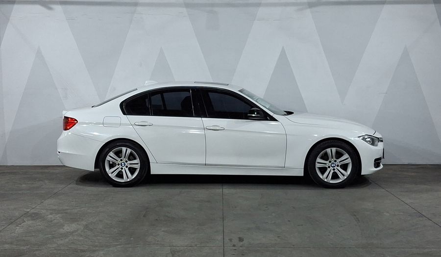 Bmw Serie 3 2.0 320IA SPORT LINE Sedan 2014