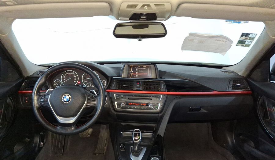 Bmw Serie 3 2.0 320IA SPORT LINE Sedan 2014