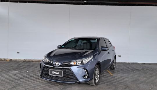 Toyota • Yaris