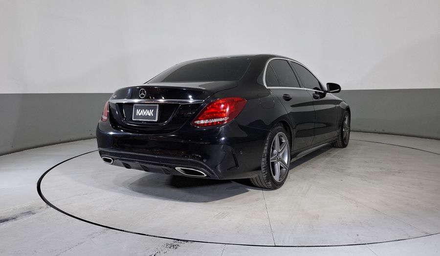 Mercedes Benz Clase C 2.0 250 CGI SPORT AT Sedan 2017