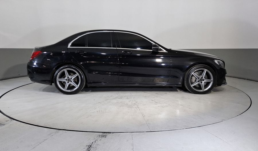 Mercedes Benz Clase C 2.0 250 CGI SPORT AT Sedan 2017
