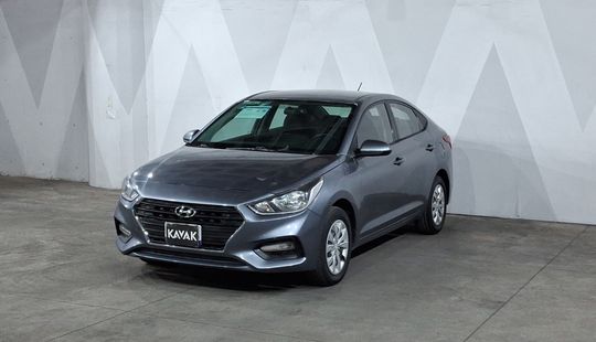 Hyundai • Accent