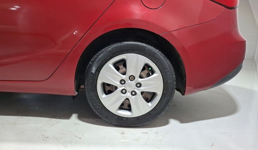 Kia Forte 2.0 LX MT Sedan 2016