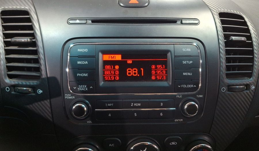 Kia Forte 2.0 LX MT Sedan 2016