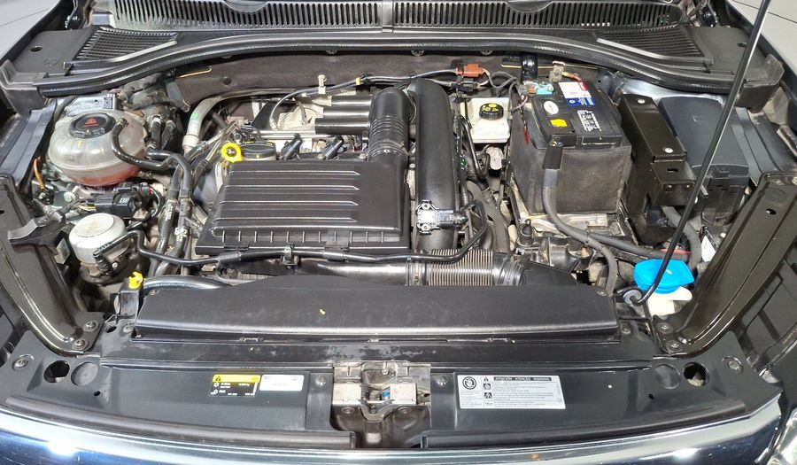 Volkswagen Jetta 1.4 COMFORTLINE AUTO Sedan 2019