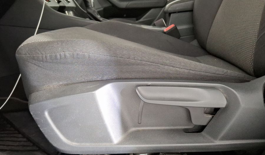 Volkswagen Jetta 1.4 COMFORTLINE AUTO Sedan 2019