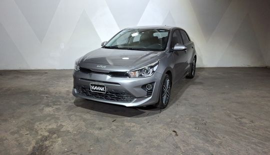Kia • Rio