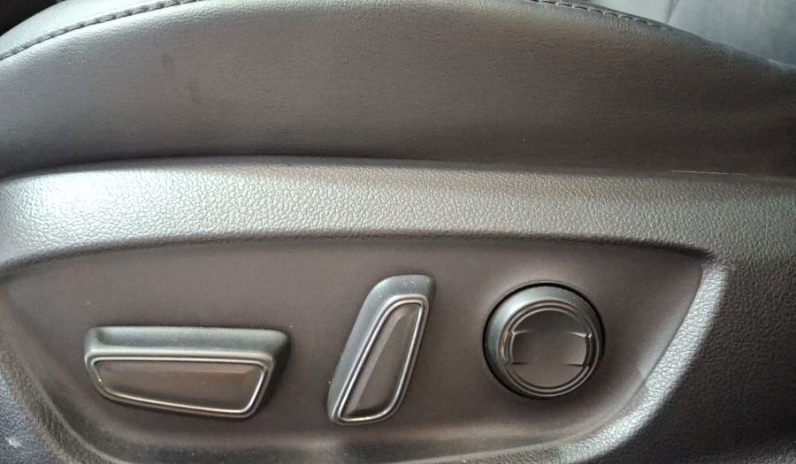 Toyota Prius 1.8 HYBRID PREMIUM AUTO Hatchback 2020