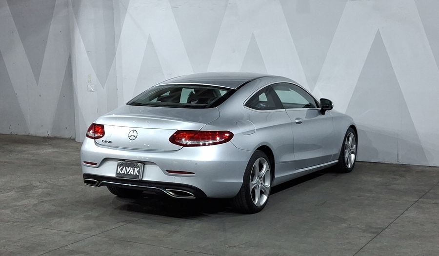 Mercedes Benz Clase C 2.0 200 AT Coupe 2017