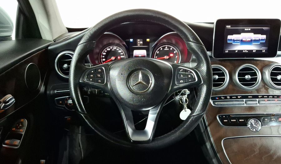 Mercedes Benz Clase C 2.0 200 AT Coupe 2017
