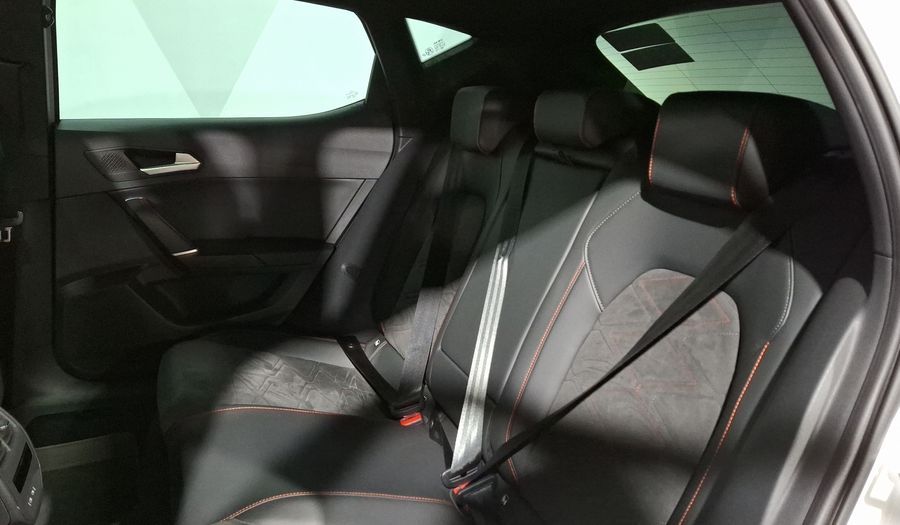 Seat Leon 2.0 FR AUTO Hatchback 2023