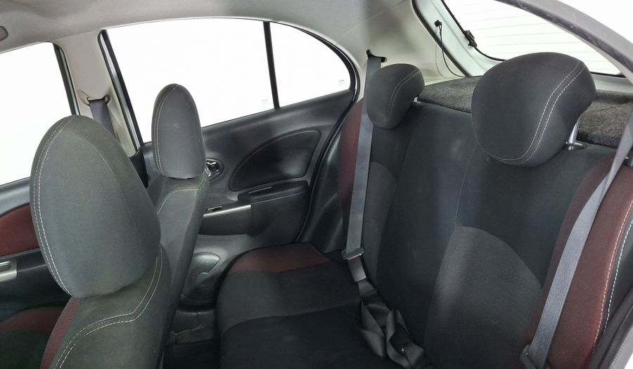 Nissan March 1.6 EXCLUSIVE BI-TONO AUTO Hatchback 2020