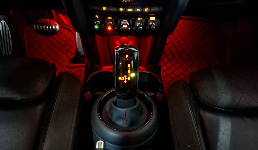 Mini John Cooper Works 2.0 JOHN COOPER WORKS HOT CHILI AUTO Hatchback 2020
