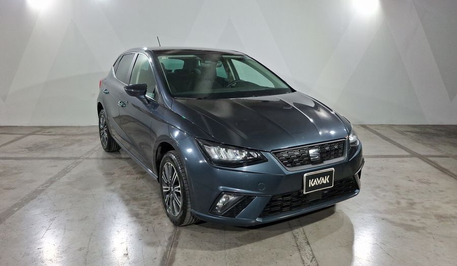 Seat Ibiza 1.6 STYLE AUTO Hatchback 2024