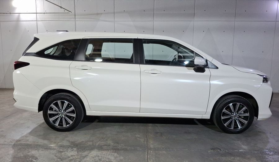 Toyota Avanza 1.5 XLE CVT Minivan 2024