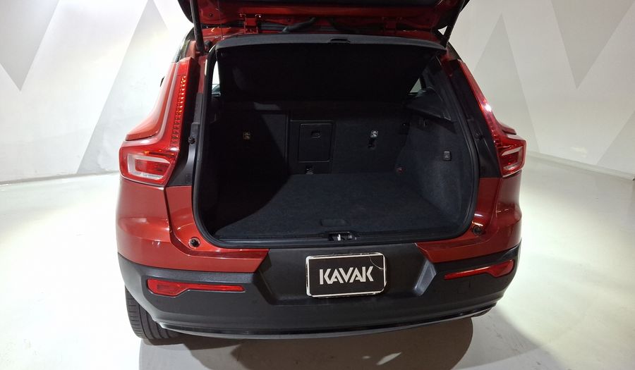 Volvo Xc40 1.5 T5 PHEV R-DESIGN RECHARGE DCT Suv 2022